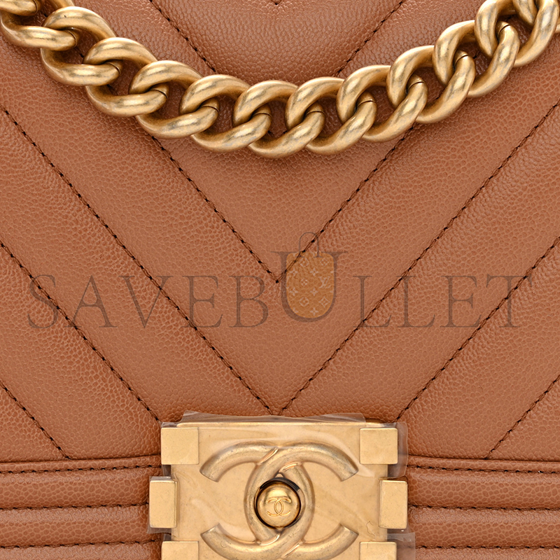 CHANEL CAVIAR CHEVRON MEDIUM QUILTED BOY FLAP BROWN A67086 (25*15*6cm)